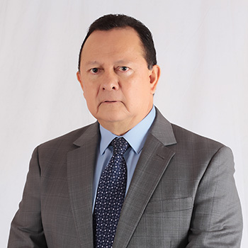 staff-dr-luis-zurita