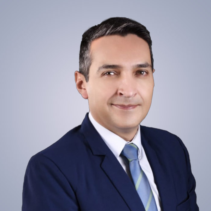 dr-roberto-vaca-reumatologo-riobamba-ambato